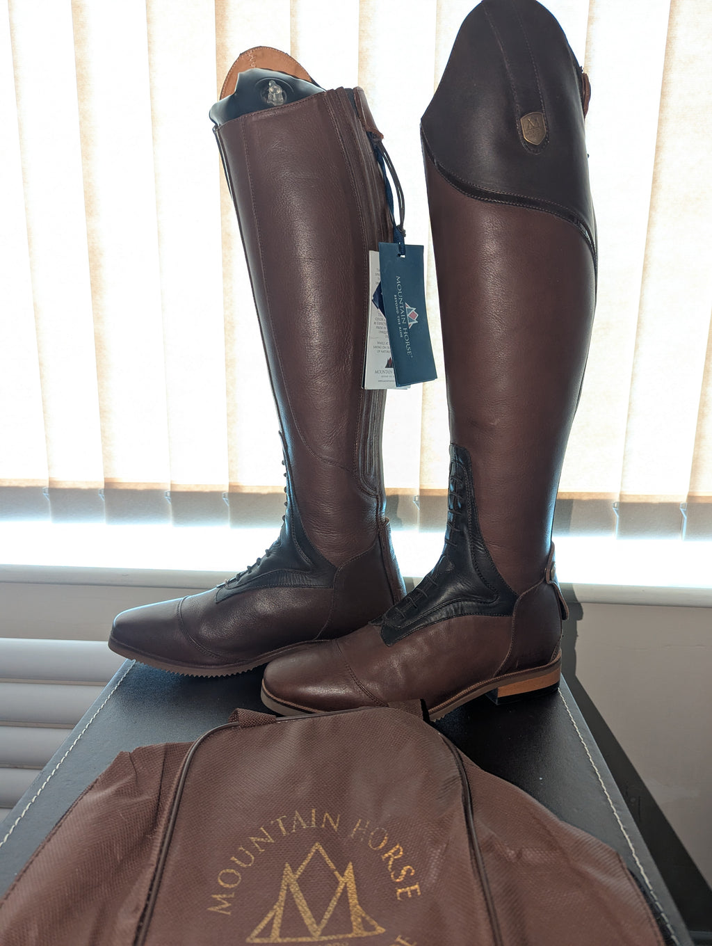 Mountain Horse Sovereign High Rider R/R