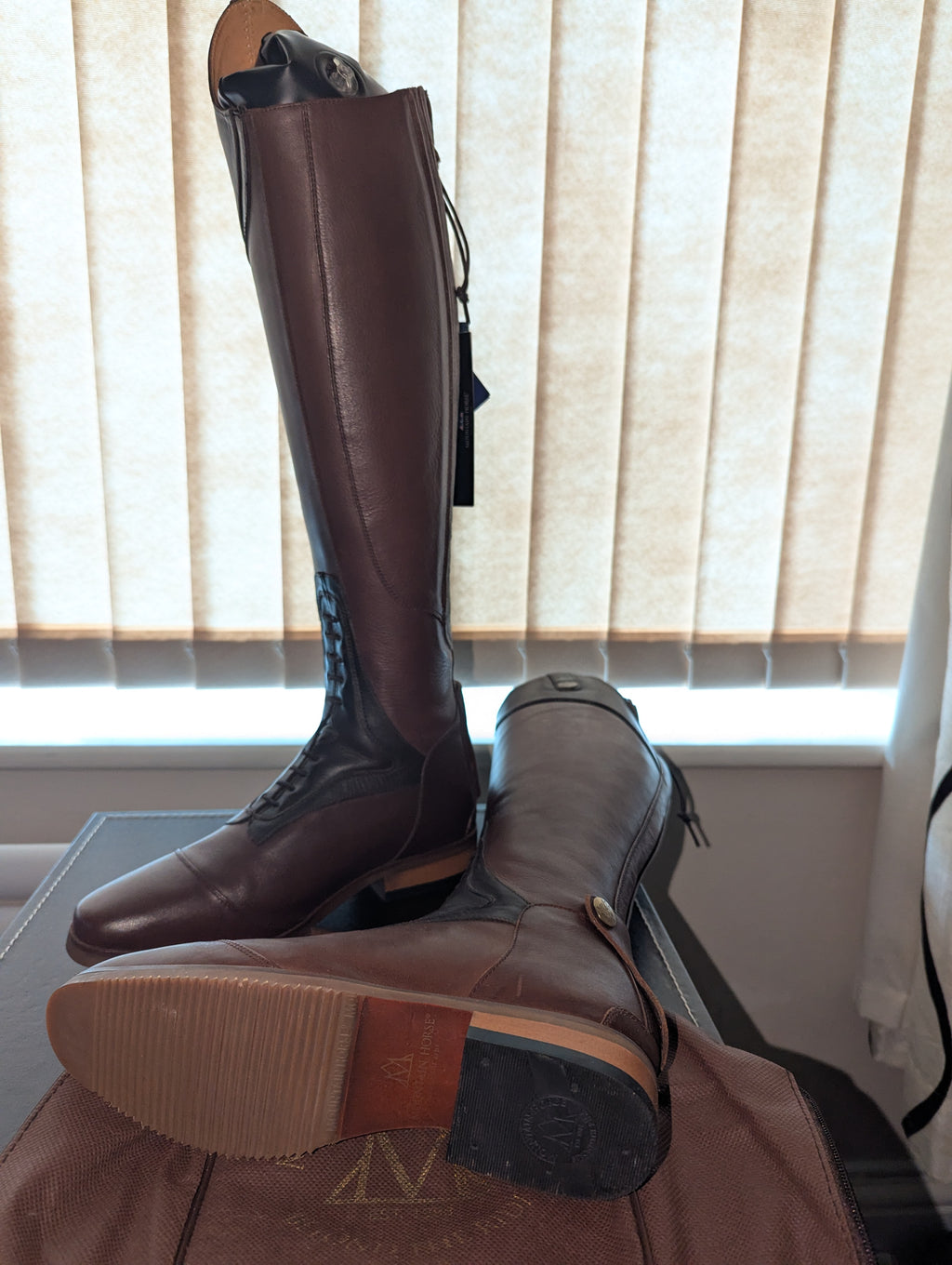 Mountain Horse Sovereign High Rider R/R