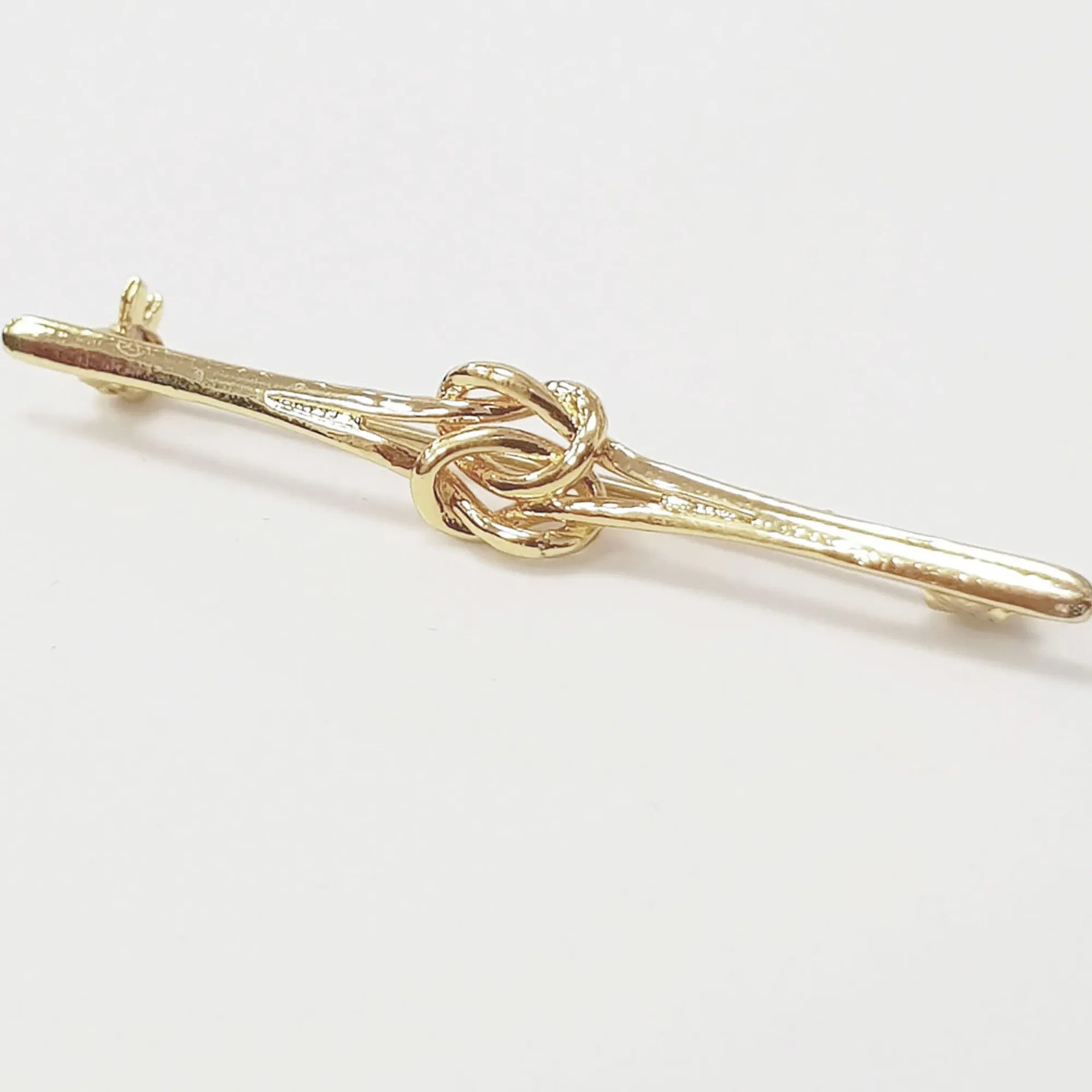 EqueTech Stock Pin